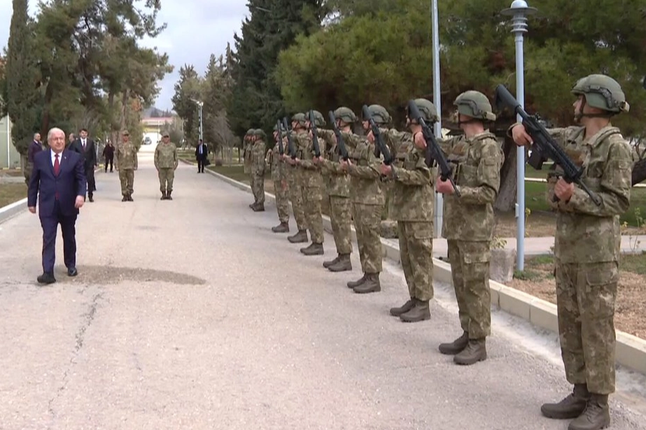 Bakan G&uuml;ler: Sınır g&uuml;venliği &ouml;ncelikli g&ouml;revimizdir