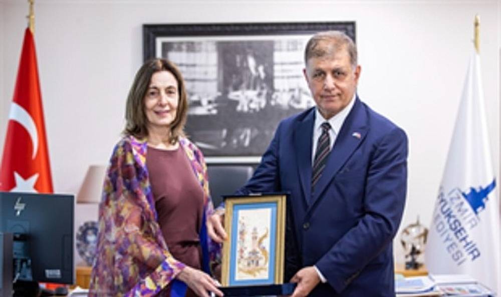 Arjantin Başkonsolosu Vivas'tan Başkan Tugay'a ziyaret