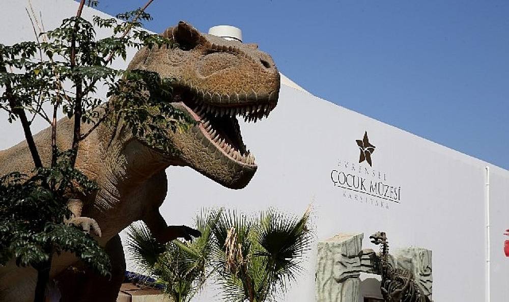 Evrensel &Ccedil;ocuk Merkezi yarıyıl tatilinde &ccedil;ocukları bekliyor!