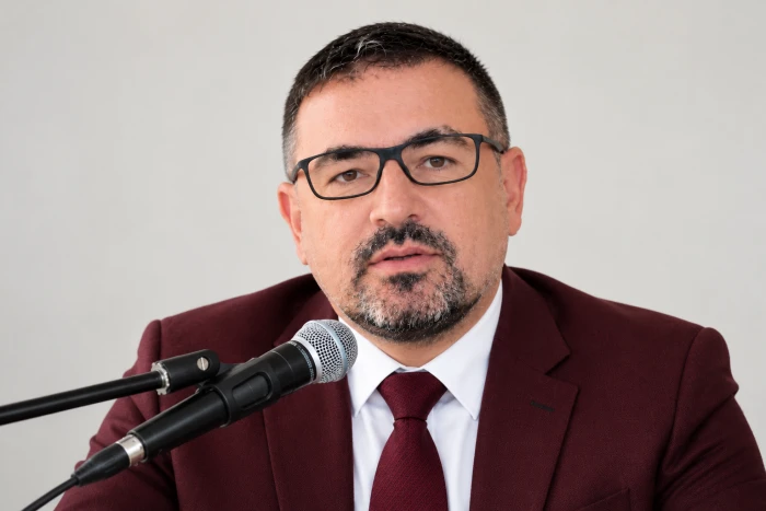 Prof. Dr. Mehmet ŞAHİN